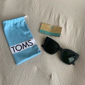 TOMS Sunglasses